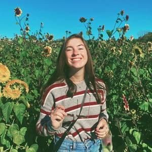 Meet your Posher, Lizzie